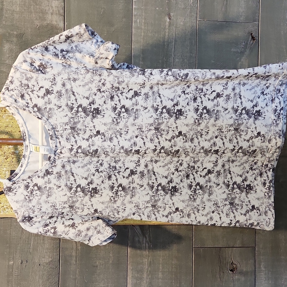 LOLE T-Shirt
